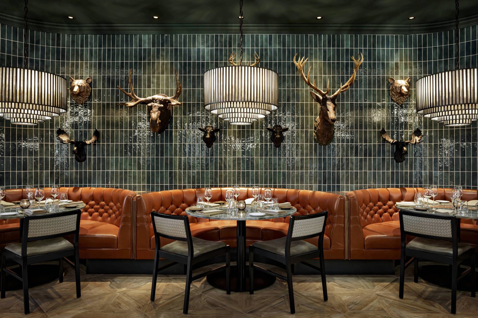 JW Marriott Edmonton ICE District, braven restaurant