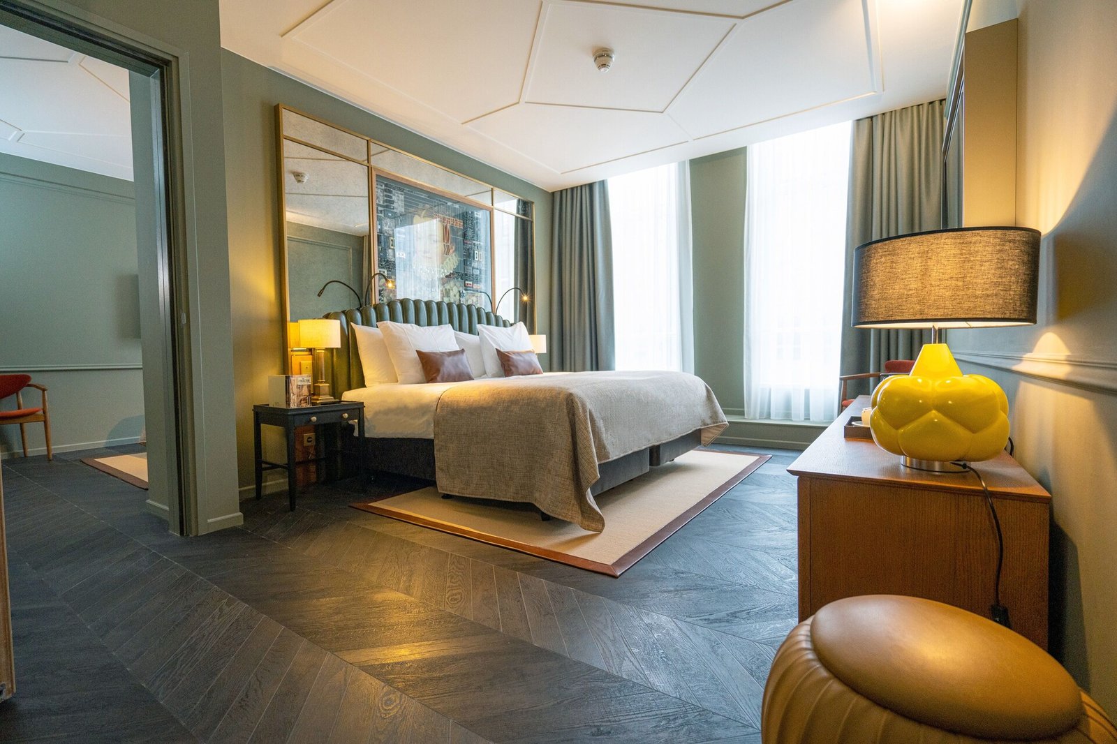 The Collector Hotel, rooms