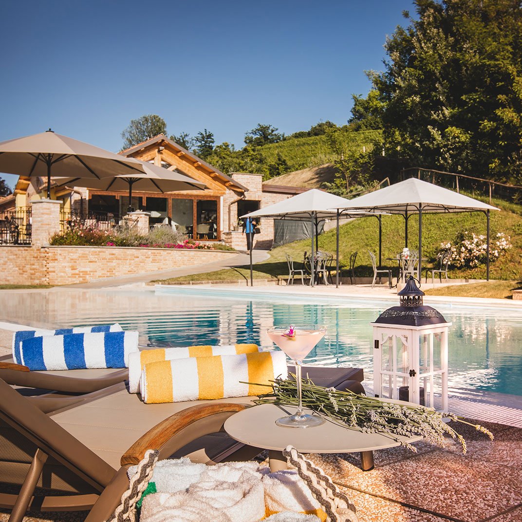 Almaranto Relais Boutique Hotel, the pool