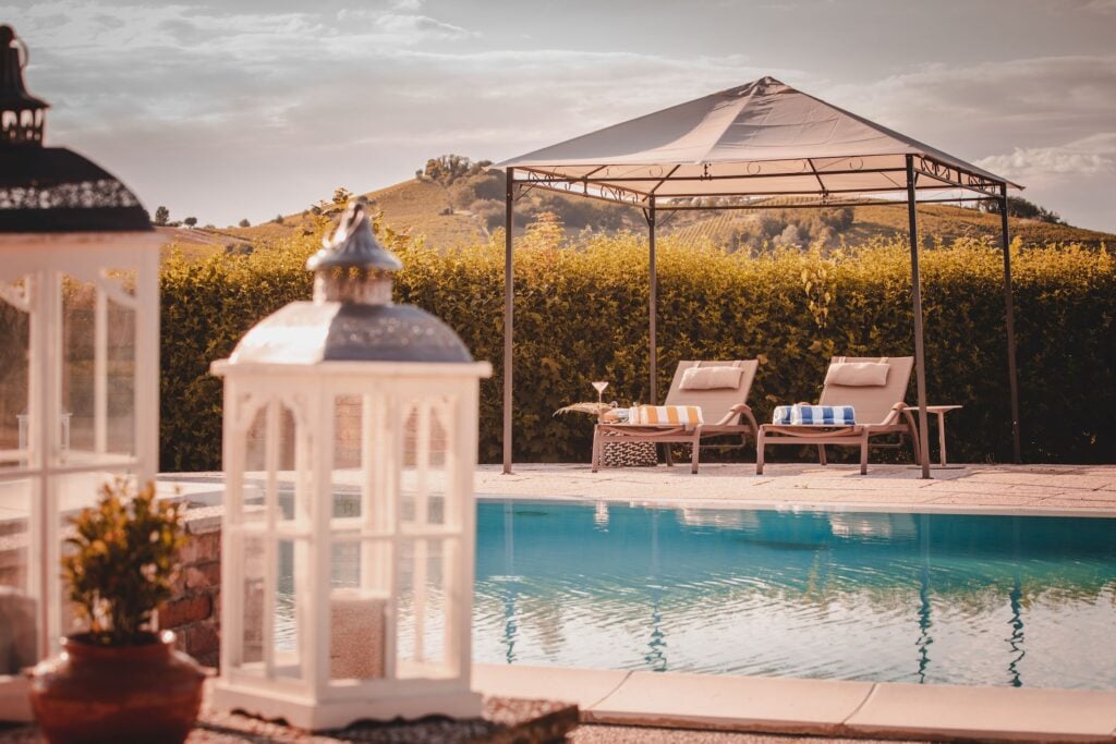 Almaranto Relais Boutique Hotel, the pool