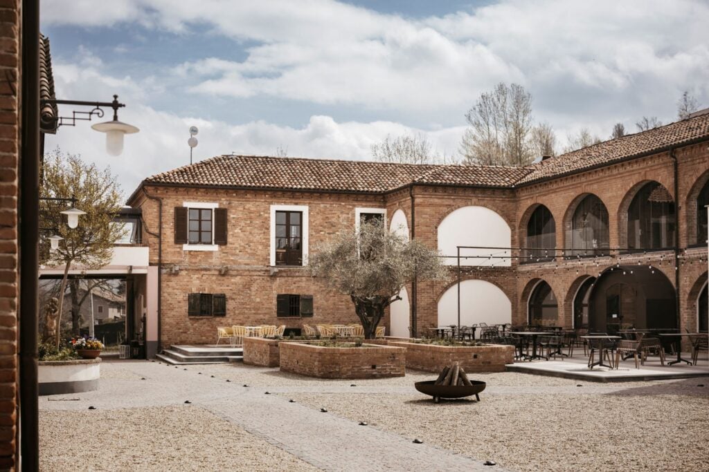 Almaranto Relais Boutique Hotel, how it began