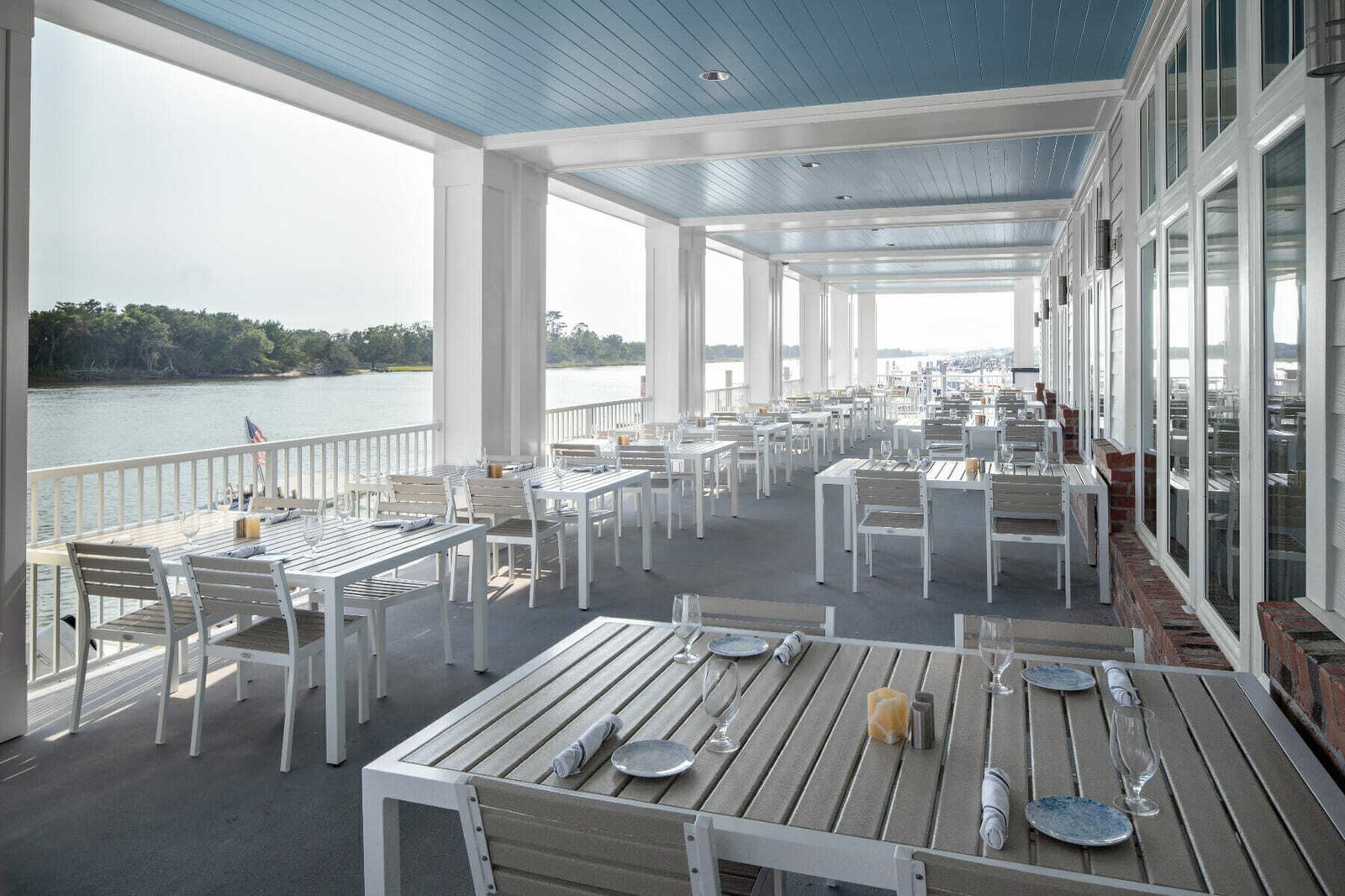 Beaufort Hotel, 34° north restaurant