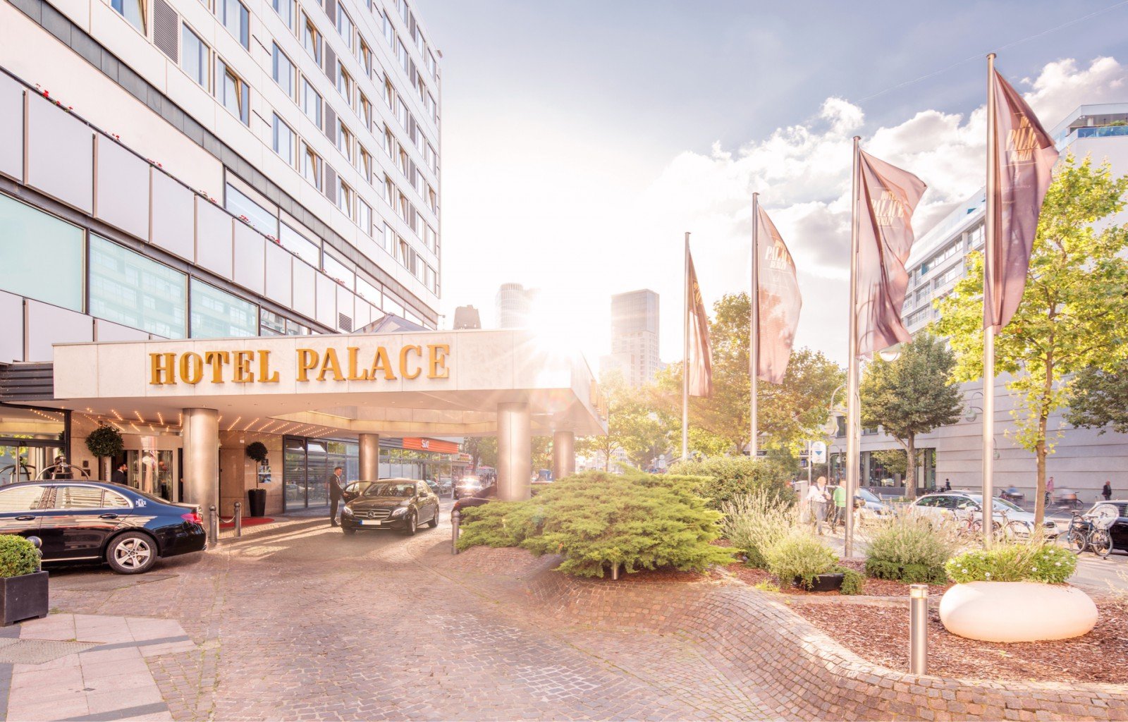Hotel Palace Berlin — backstory