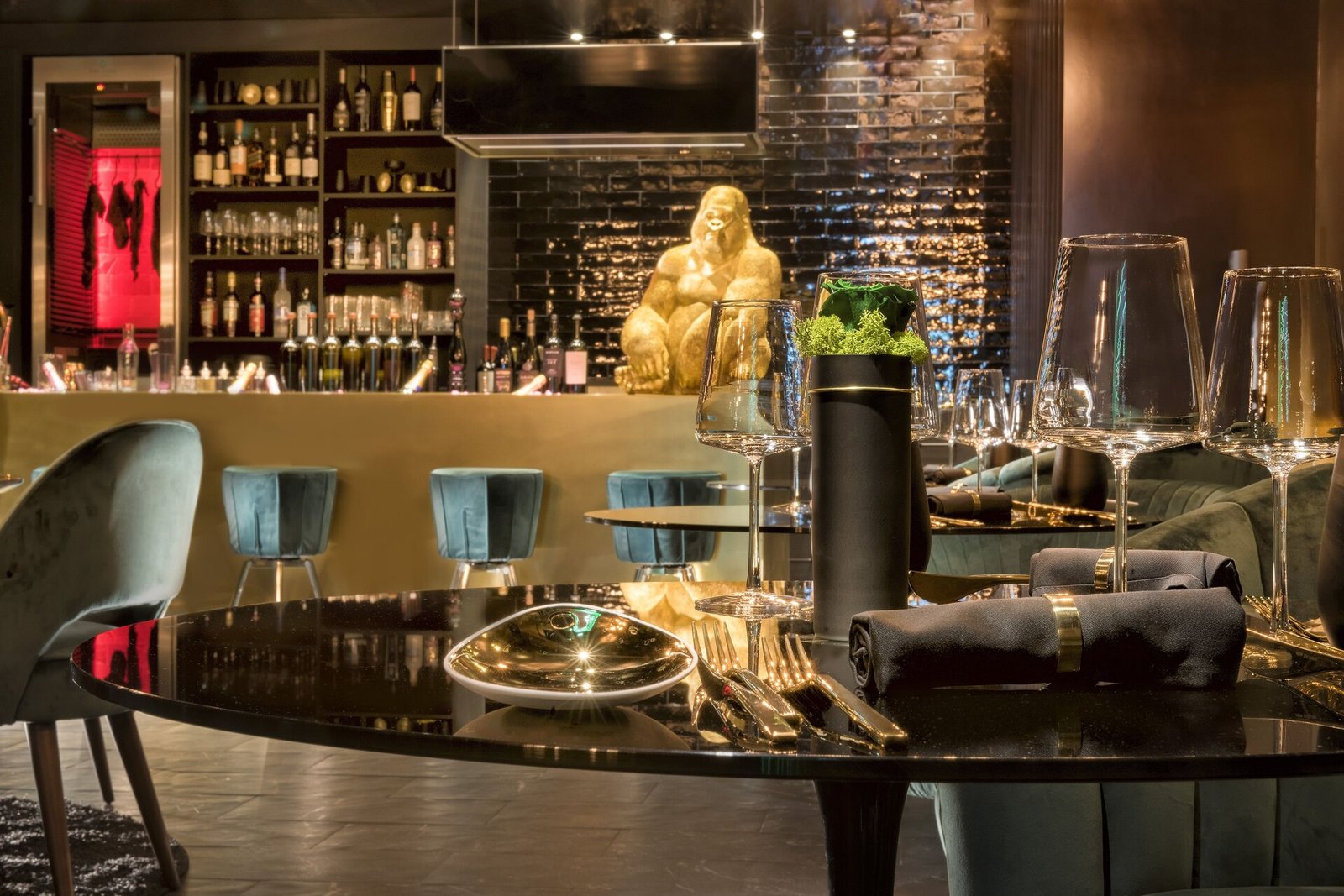 Hotel Palace Berlin, house of gin