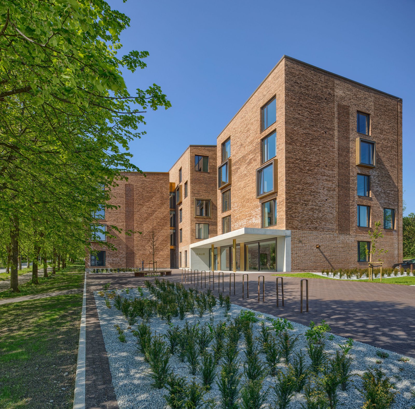 Ydalir Hotel, how it began