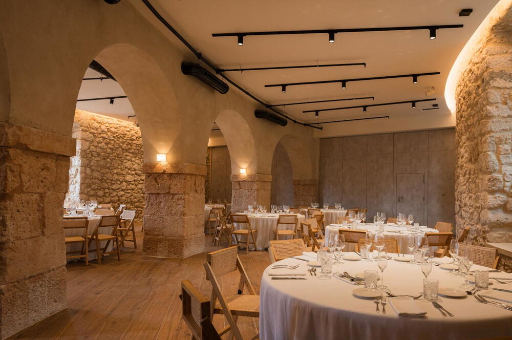 Castilla Termal Brihuega, at the table