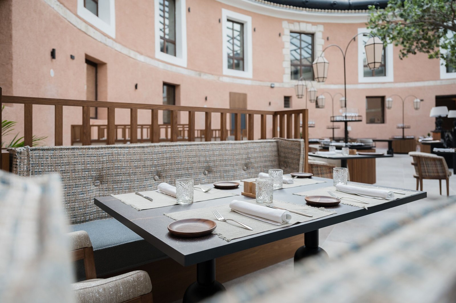 Castilla Termal Brihuega, at the table