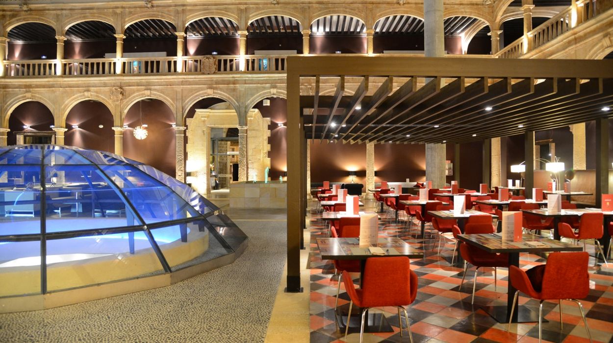 Castilla Termal Burgo de Osma, gastrobar de la universidad