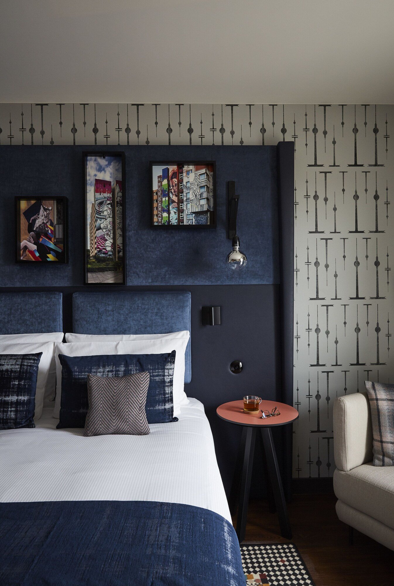 Hotel Indigo Berlin - East Side Gallery — rooms