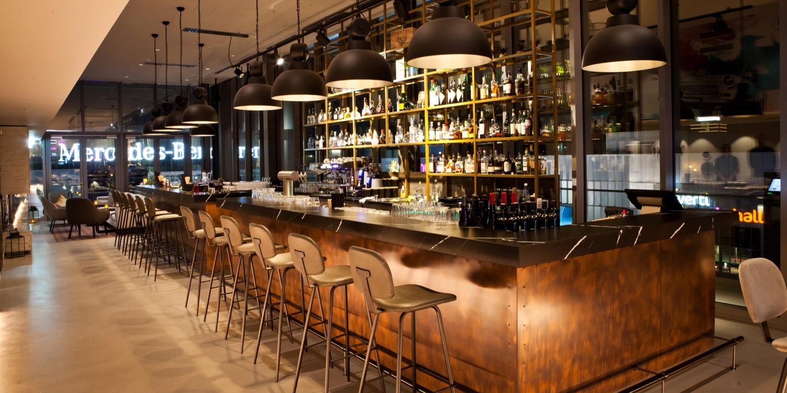 Hotel Indigo Berlin - East Side Gallery — eat & drink