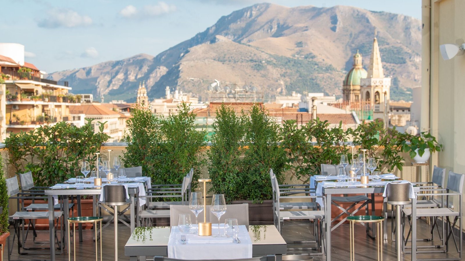 Grand Hotel et Des Palmes, ouverture terrace