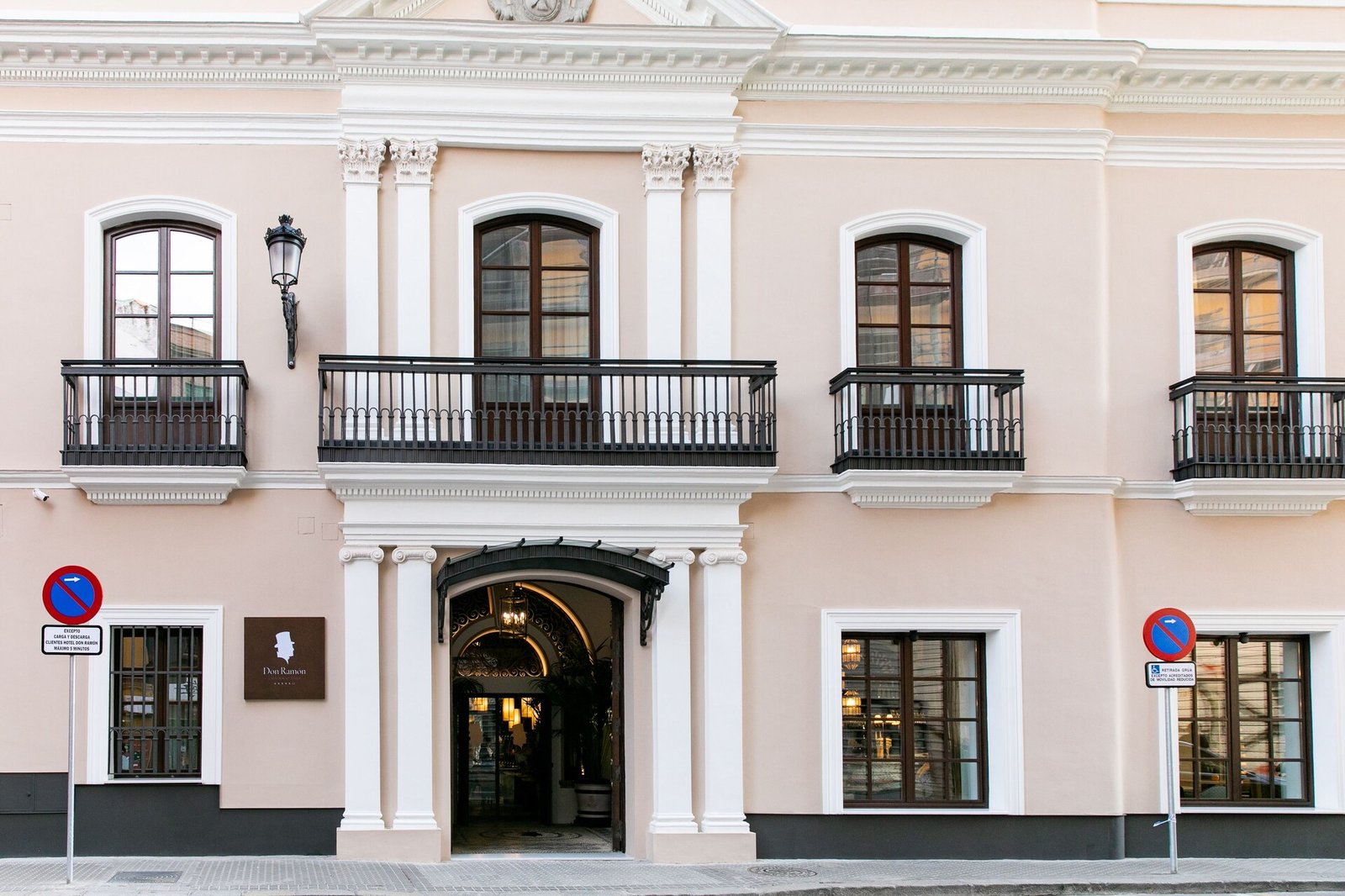 Hotel Don Ramón, how it began