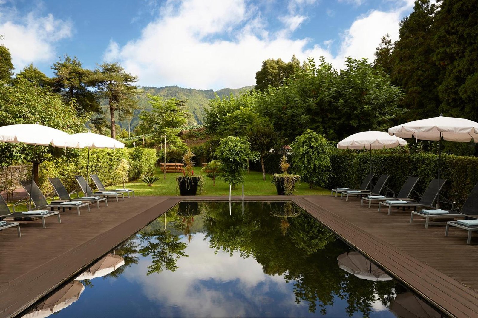 Octant Hotels Furnas, the pool