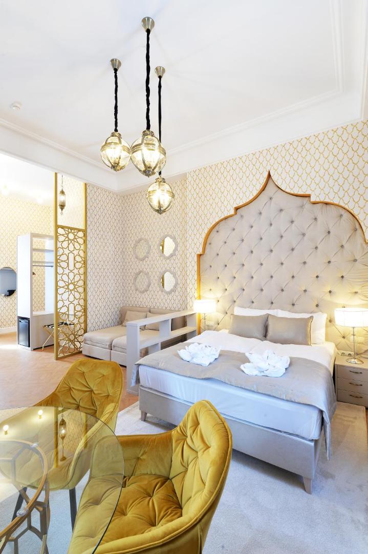 1552 Boutique Hotel
