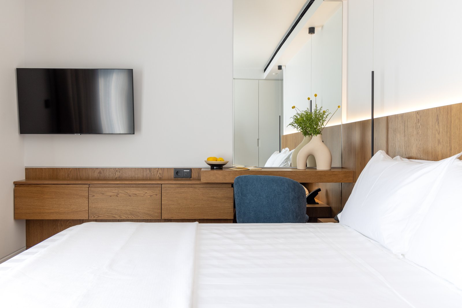 Neoma, rooms