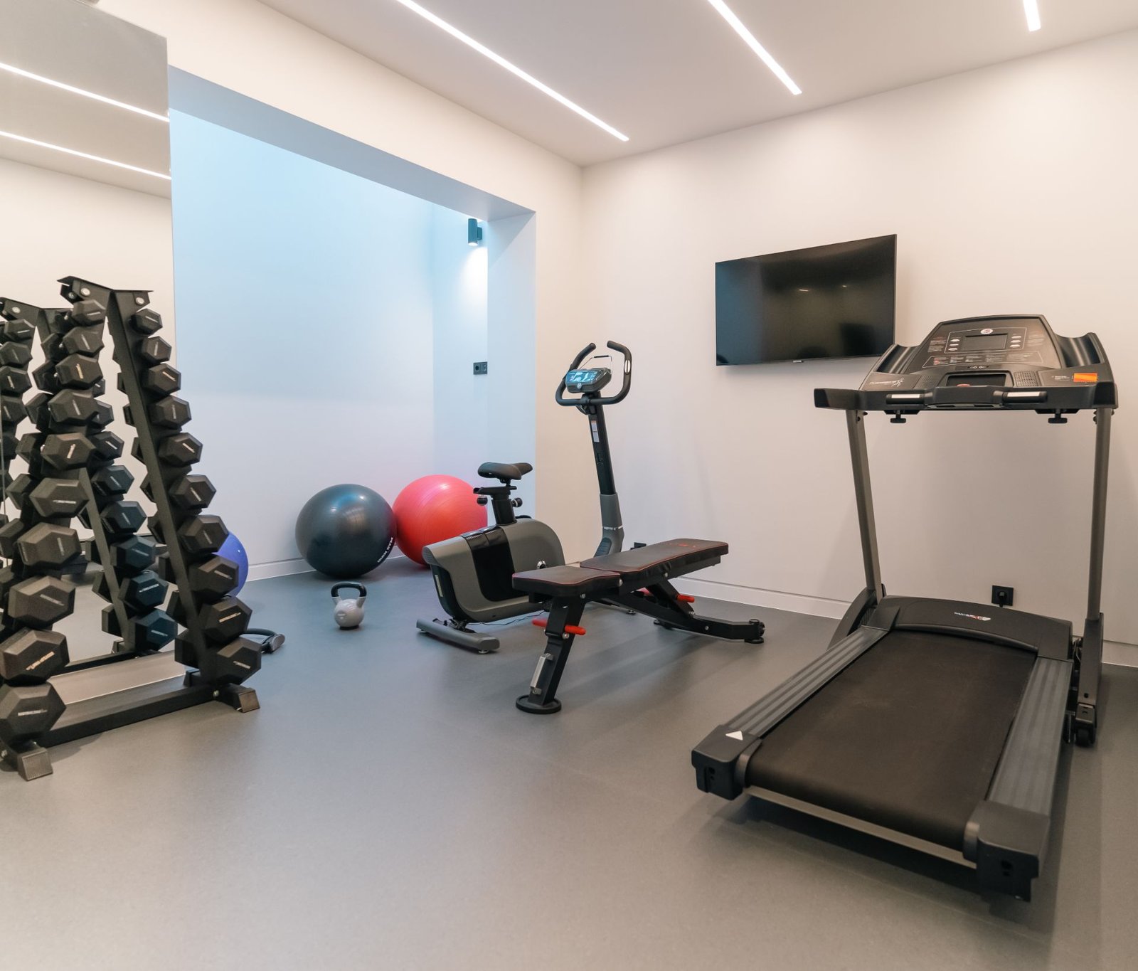 Neoma, the gym