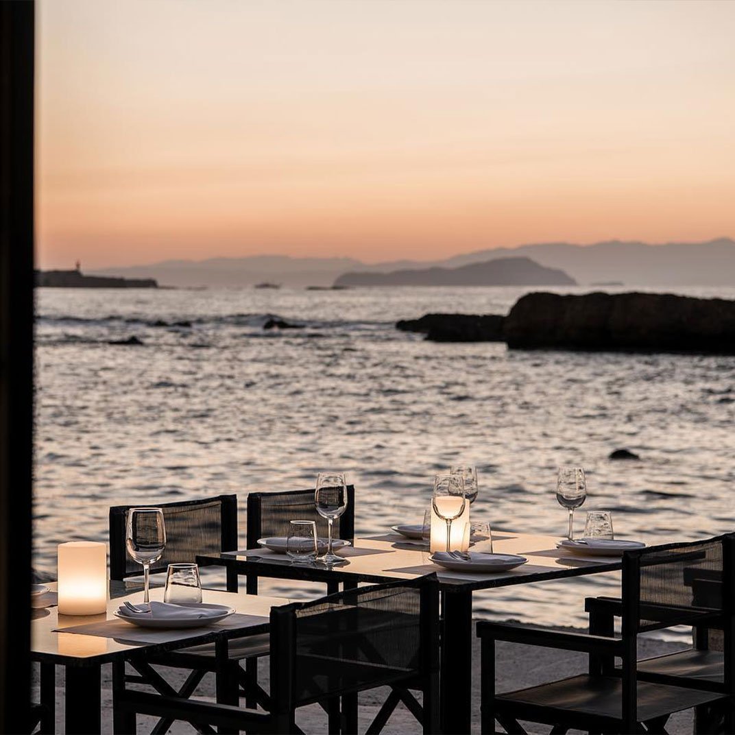 The Tanneries Hotel & Spa, periplous seaside restaurant