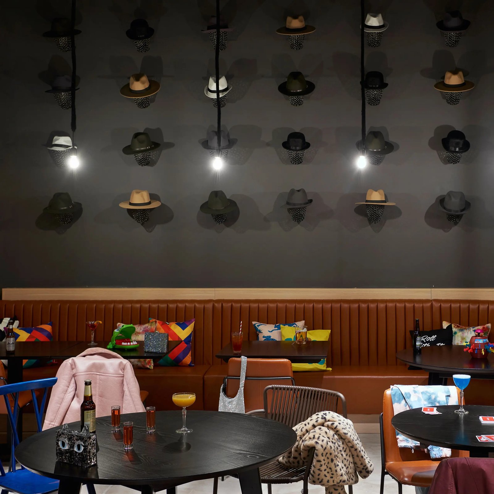 Moxy Manchester City Centre, bar moxy