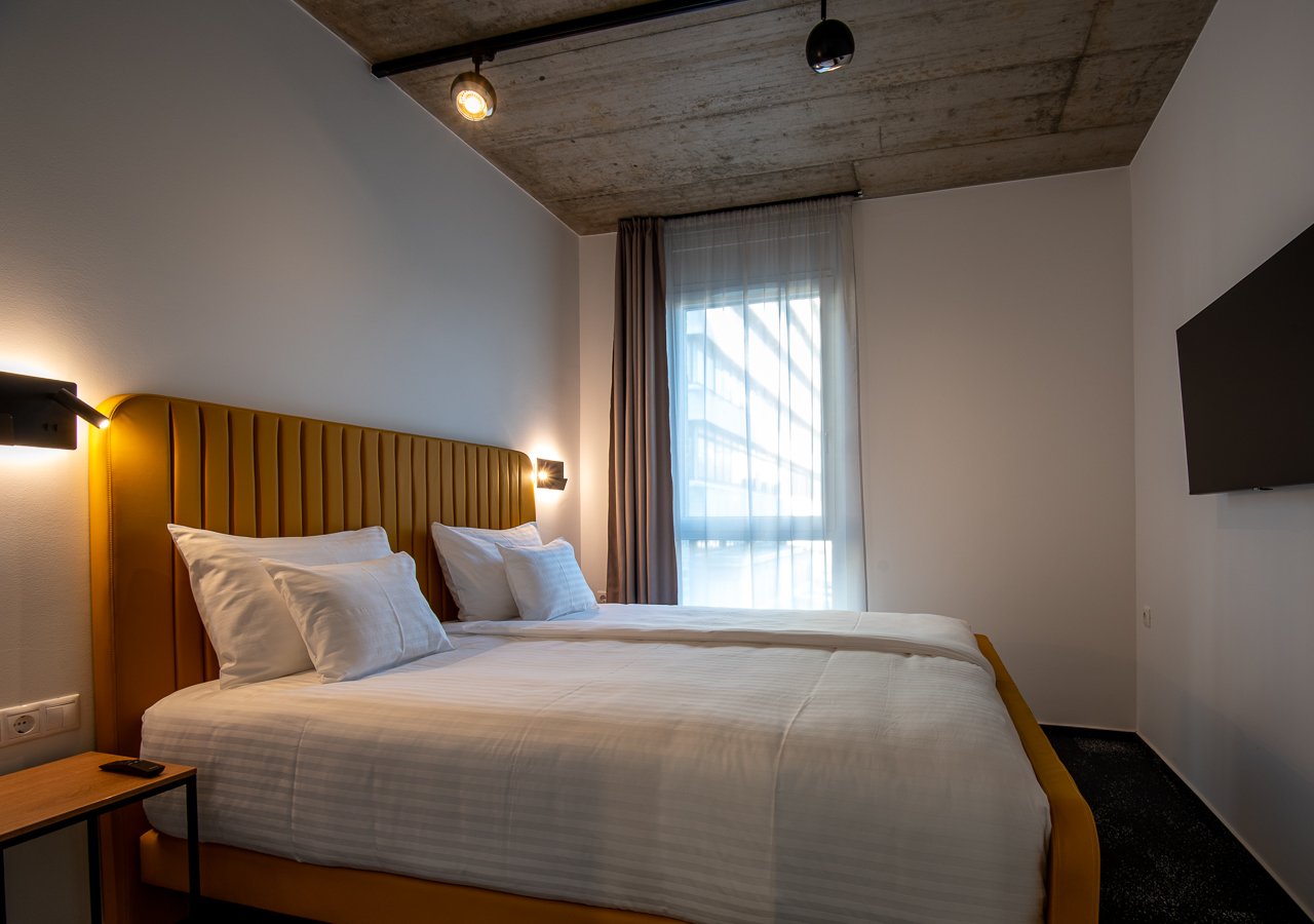 Noir Hotel