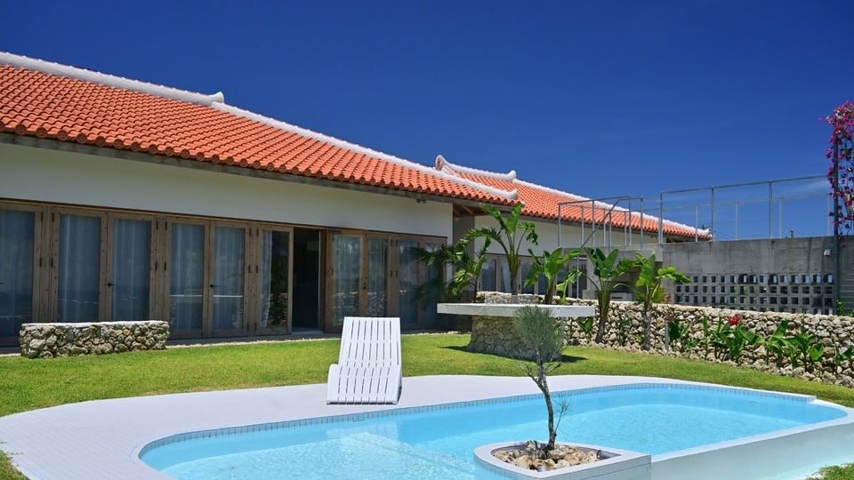 Ishigaki Hills, the pool