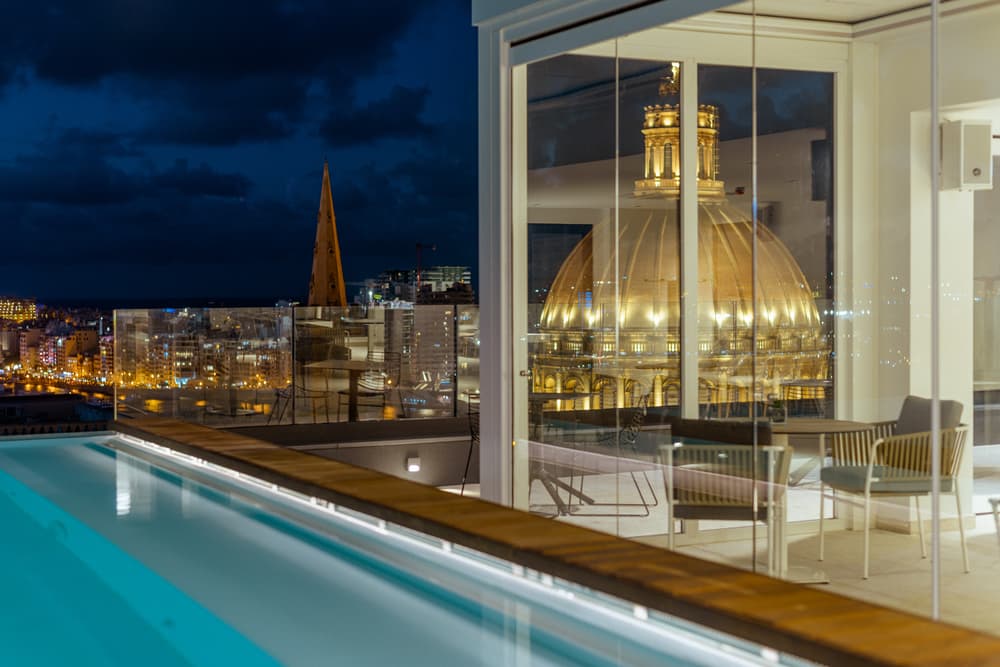 The Embassy Valletta Hotel, the pool