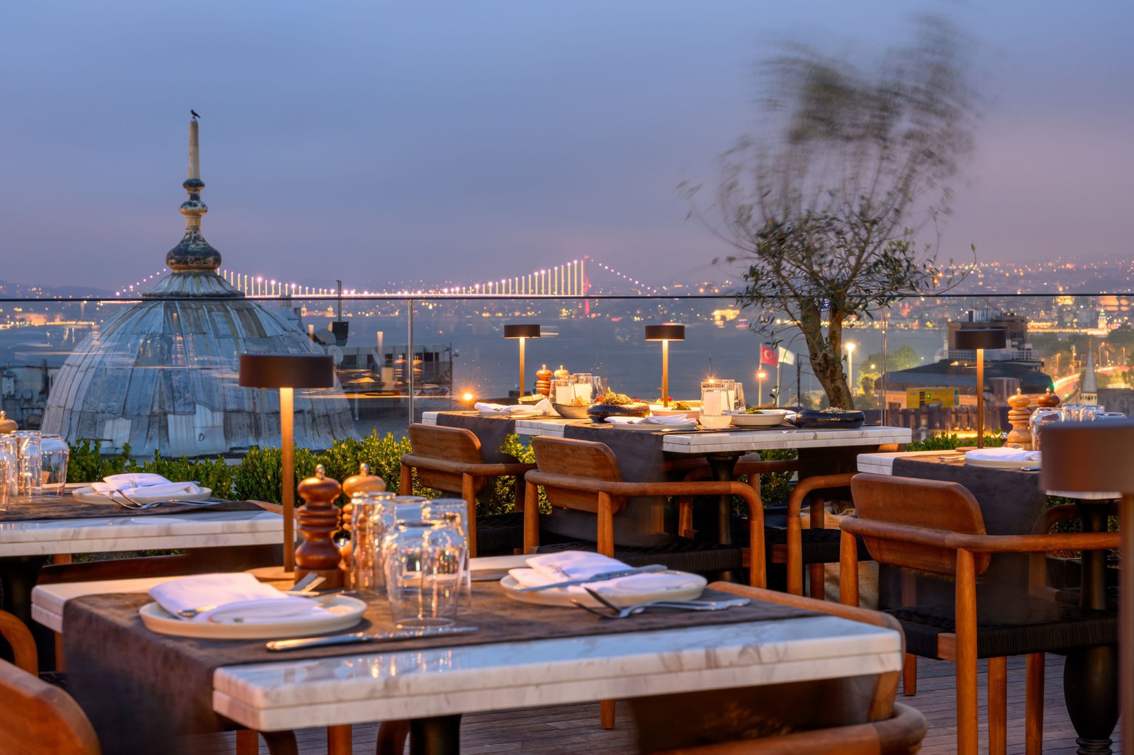 Orient Occident Hotel Istanbul, Autograph Collection, roof mezzepotamia restaurant & bar
