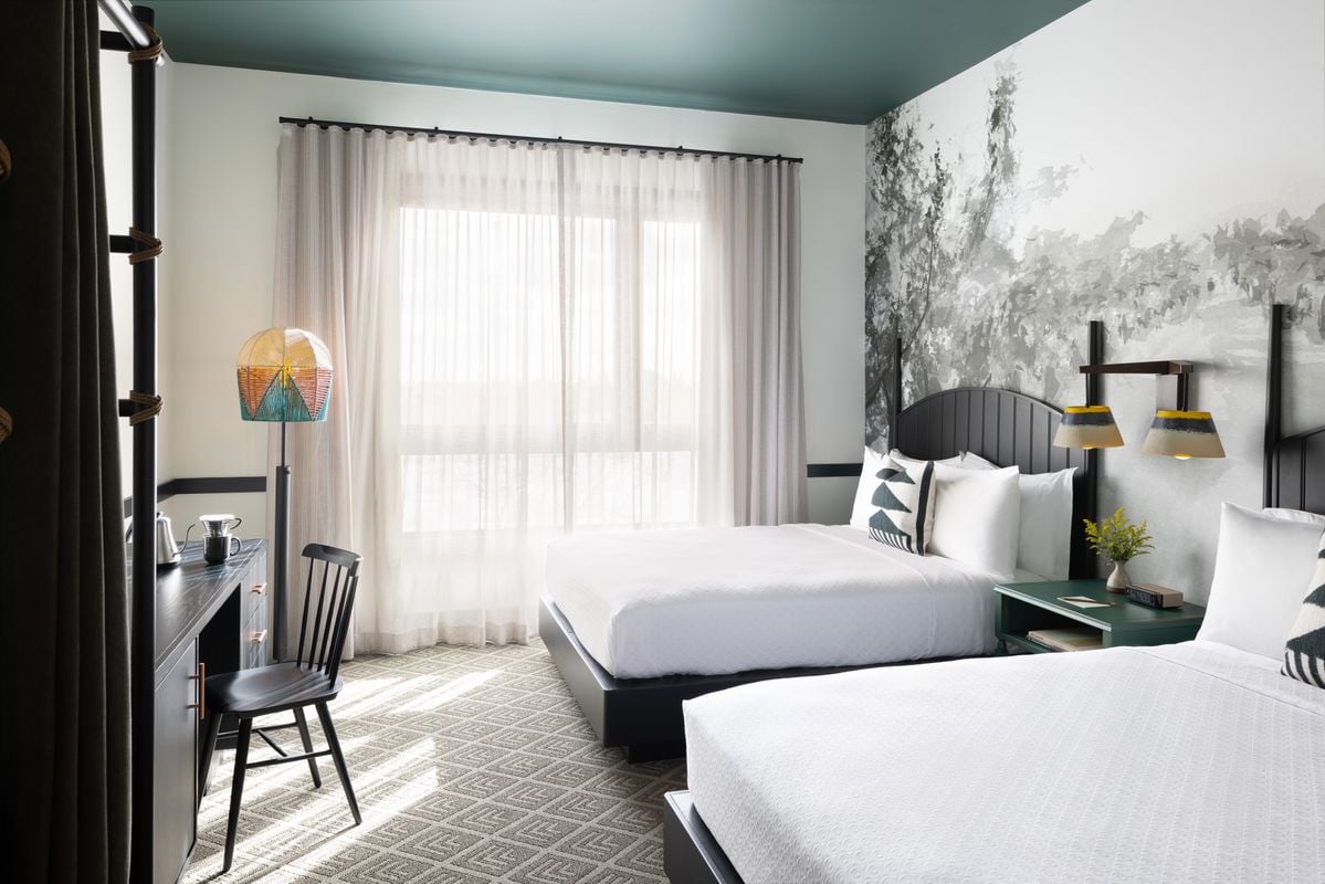 El Capitan Hotel, rooms