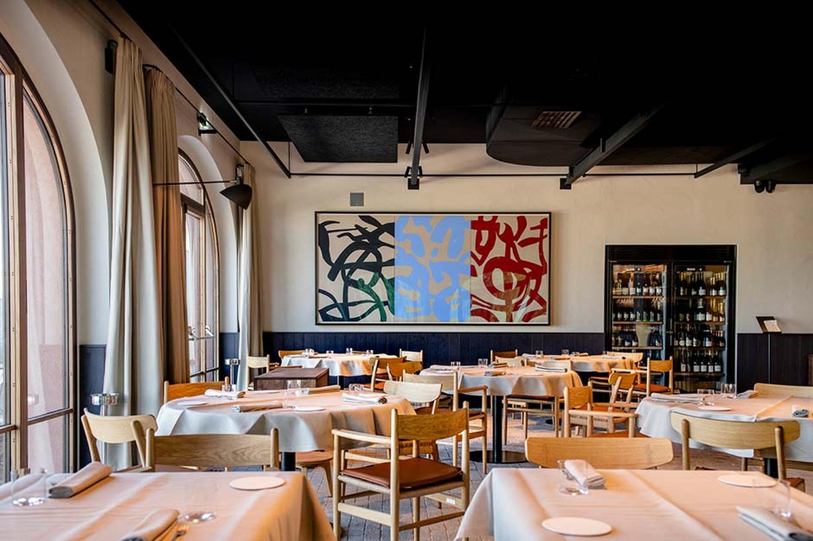 Casa di Langa, at the table