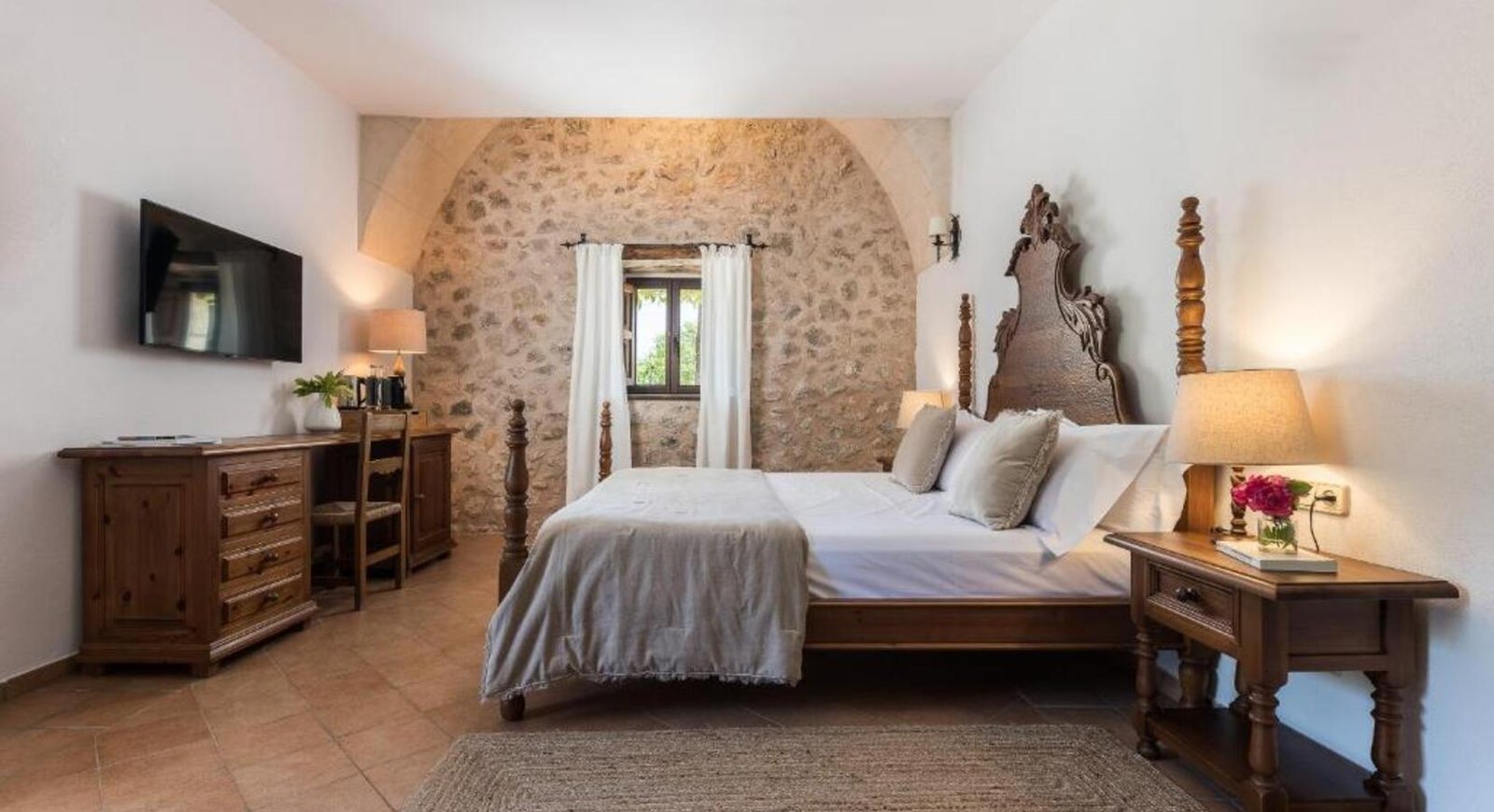 Ca'n Beneït, rooms