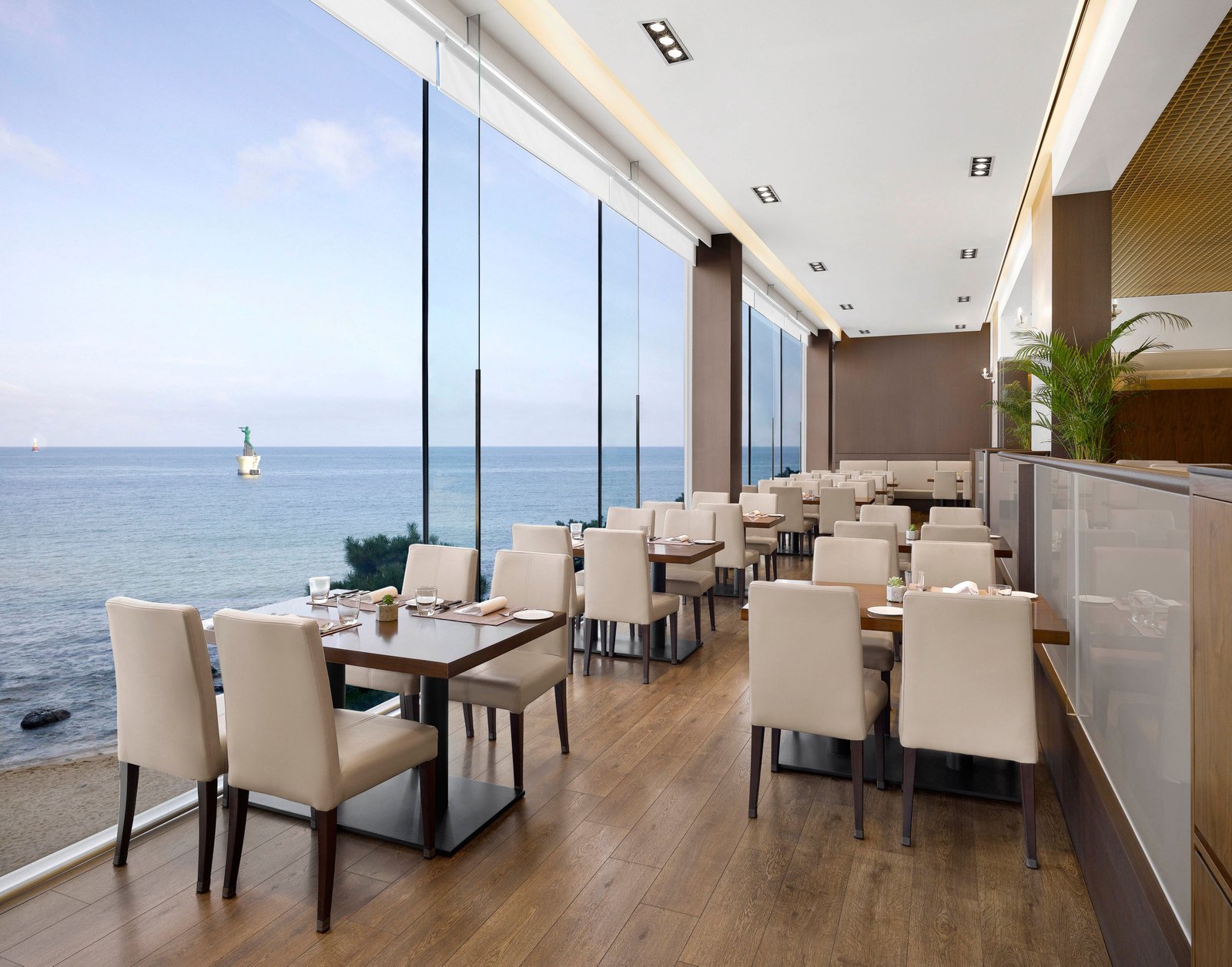 The Westin Josun Busan, camellia