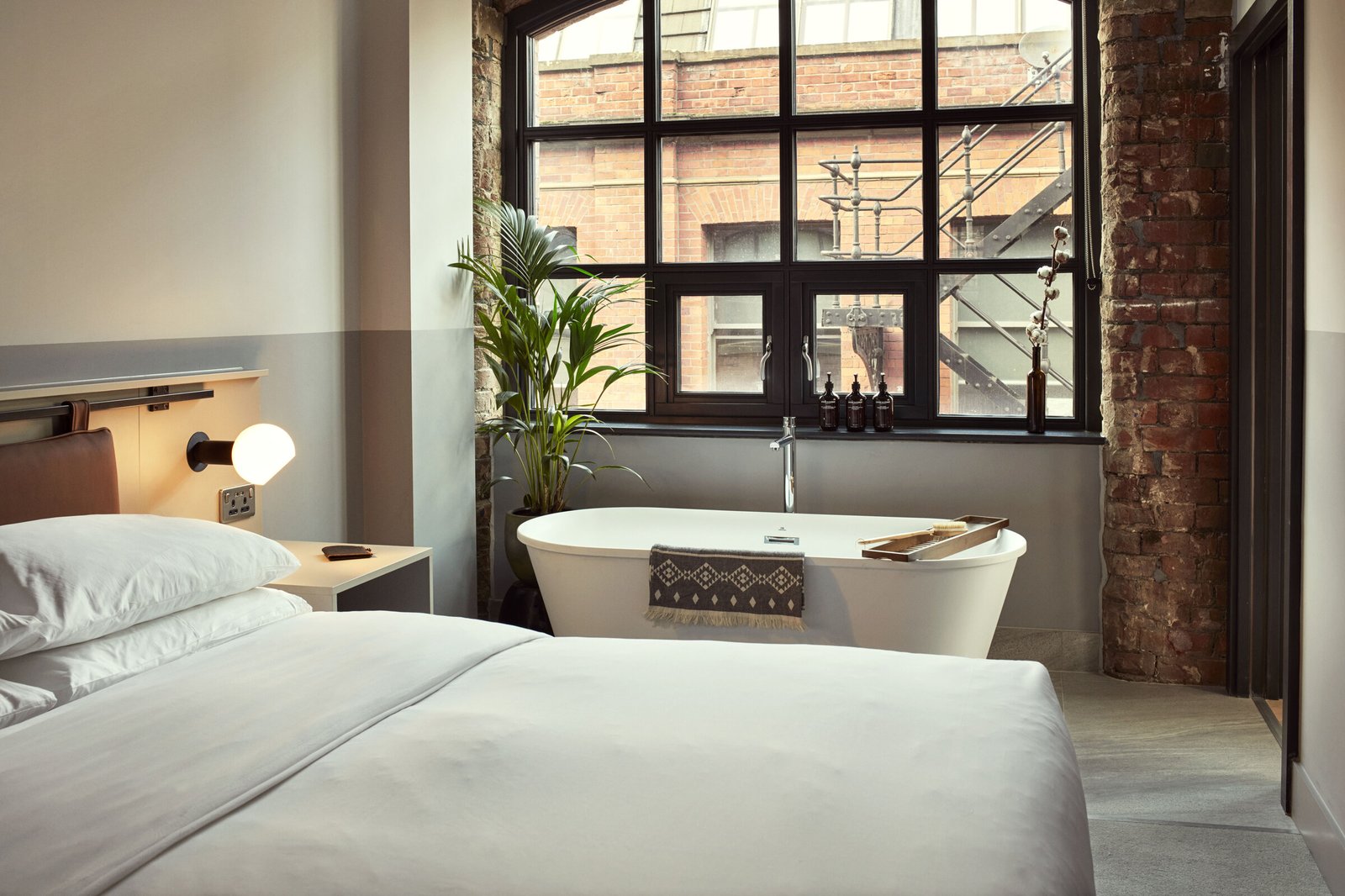 Leven Manchester, rooms