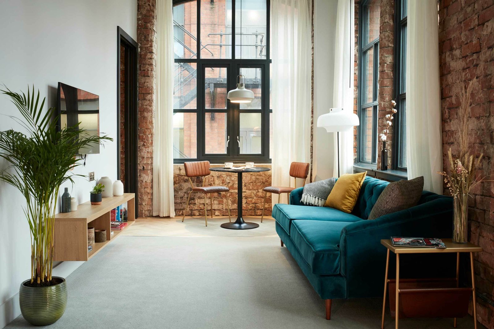 Leven Manchester, rooms