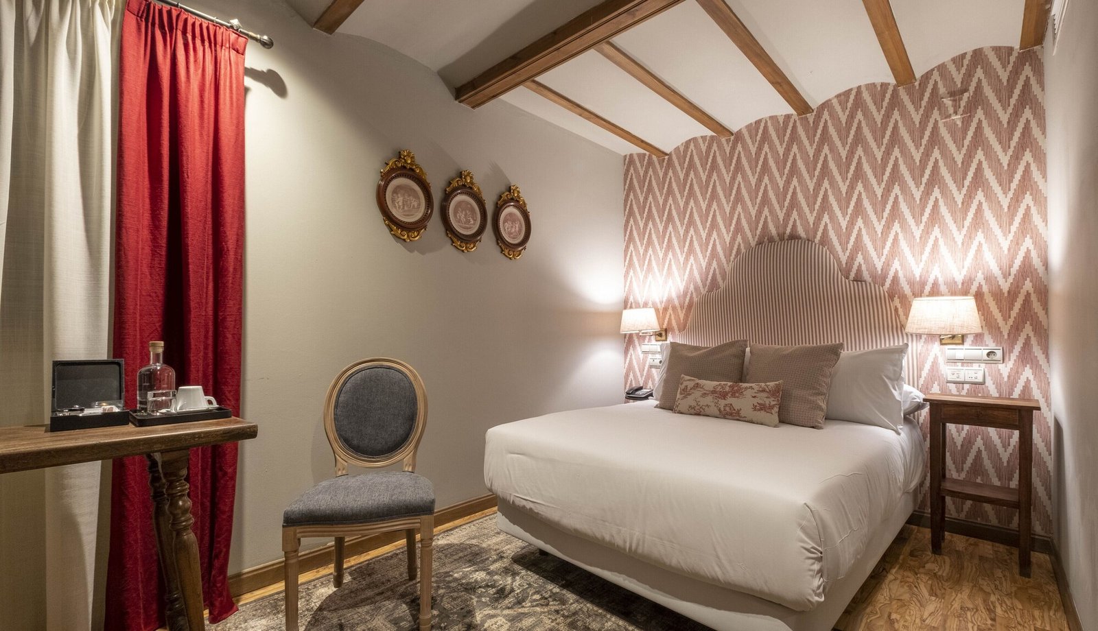 Cetina Palacio de Los Salcedo, rooms