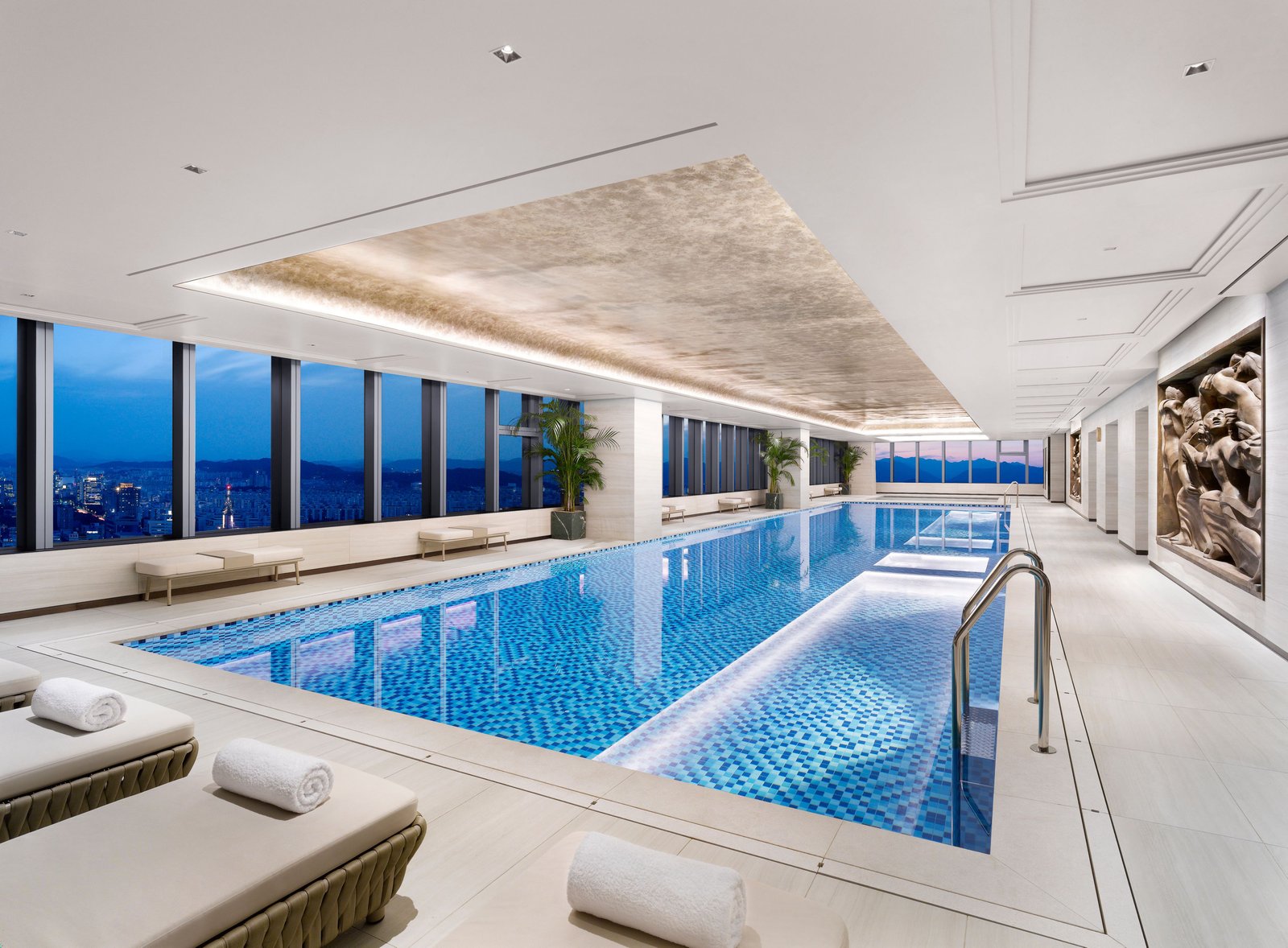 Hotel Onoma, Daejeon, Autograph Collection, the pool
