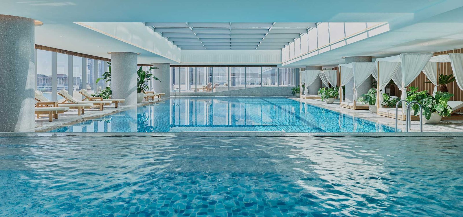 Grand Josun Busan, the pool