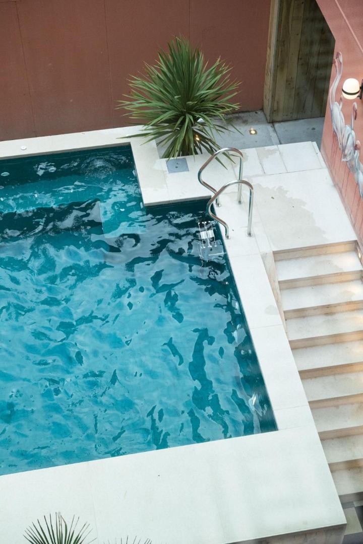 The Dean Galway, the pool