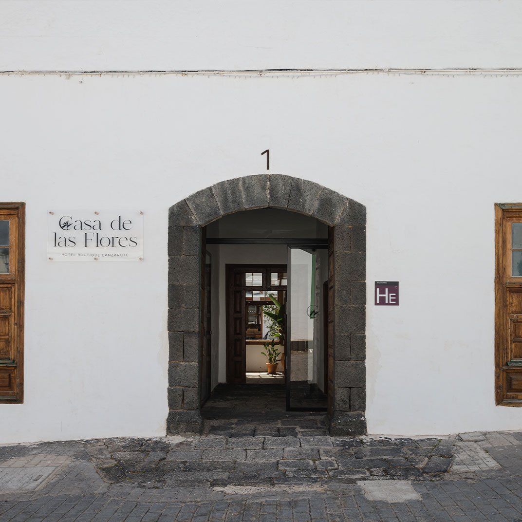 Casa de las Flores, how it began