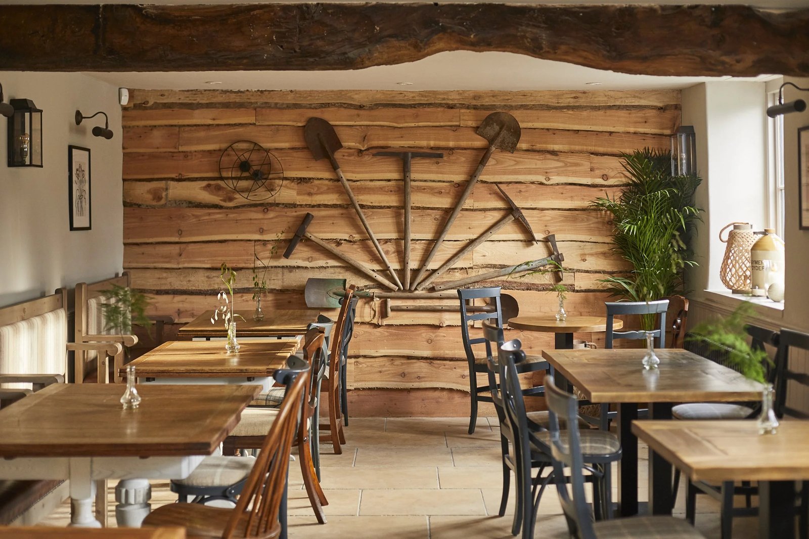 Wild Thyme & Honey, the crown at ampney brook