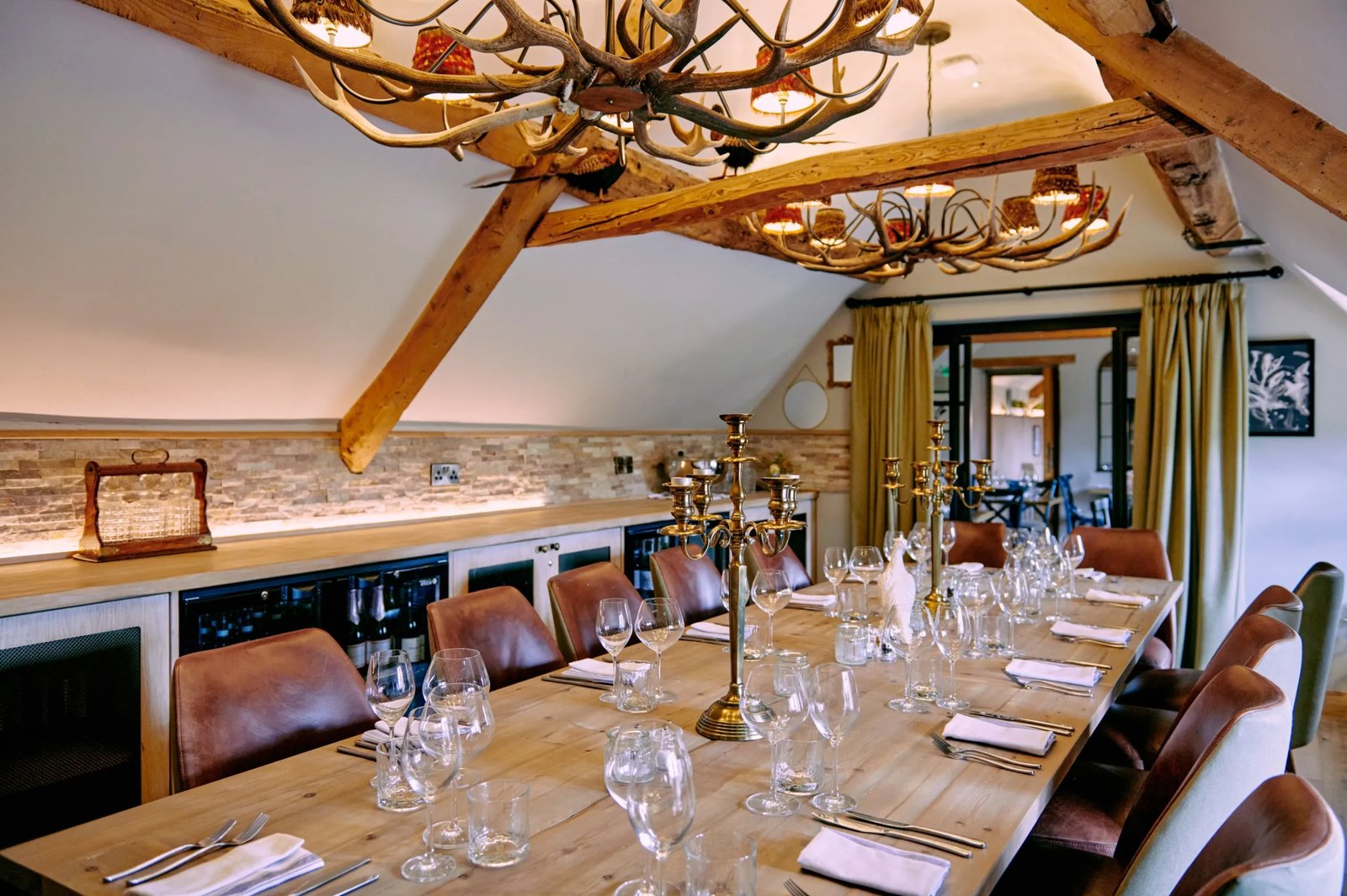 Wild Thyme & Honey, the crown at ampney brook