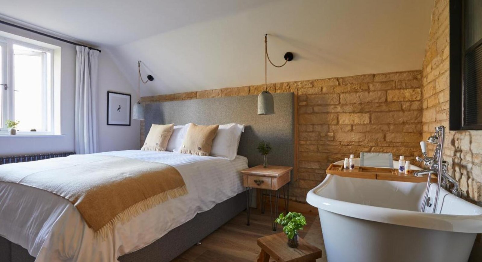 Wild Thyme & Honey, rooms