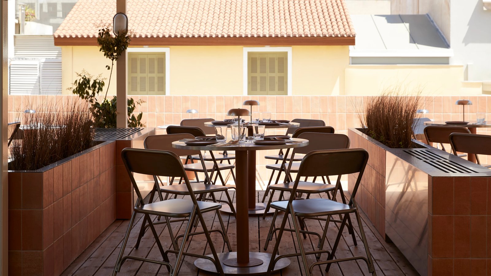 ERGON Bakehouse Athens, +2h rooftop restaurant
