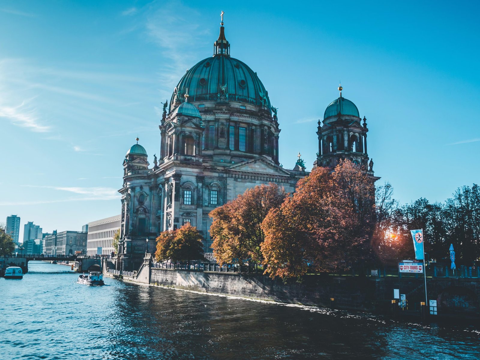 Hotel Indigo Berlin - Ku'damm — backstory