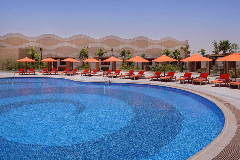 voco Riyadh by IHG, the pool