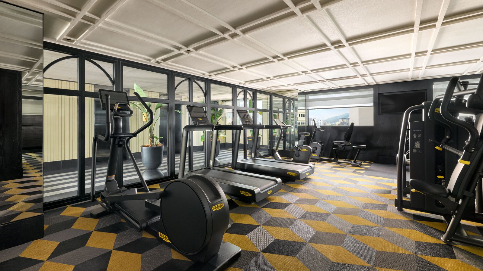 The Millen Penang, Autograph Collection, the gym