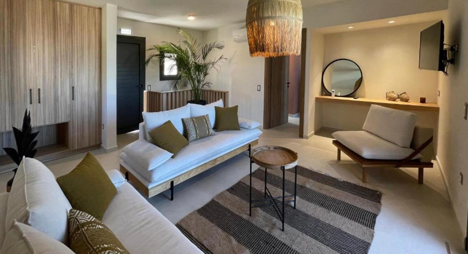 The Nest Resort, rooms