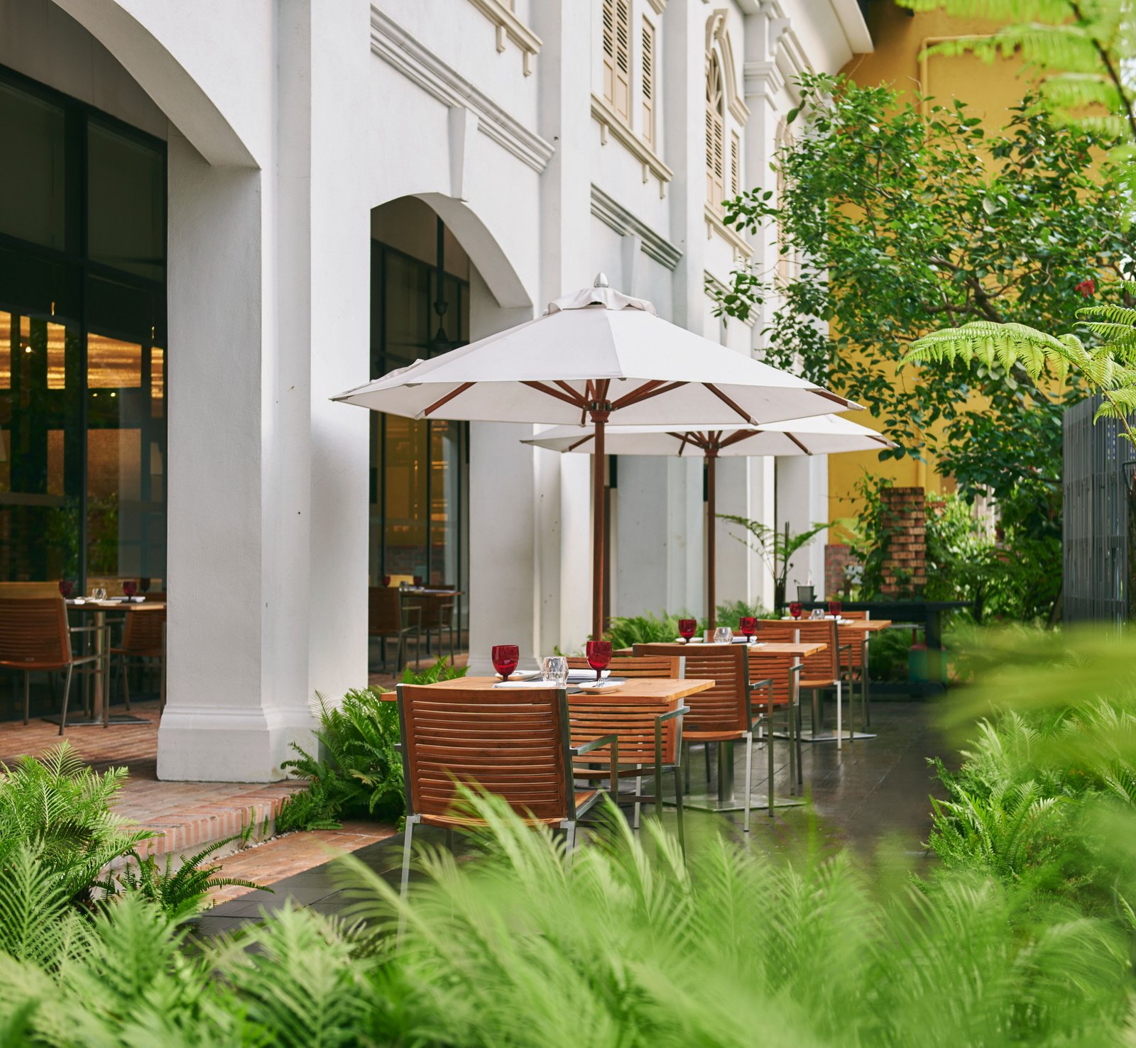 Hotel Stripes Kuala Lumpur, Autograph Collection, brasserie 25
