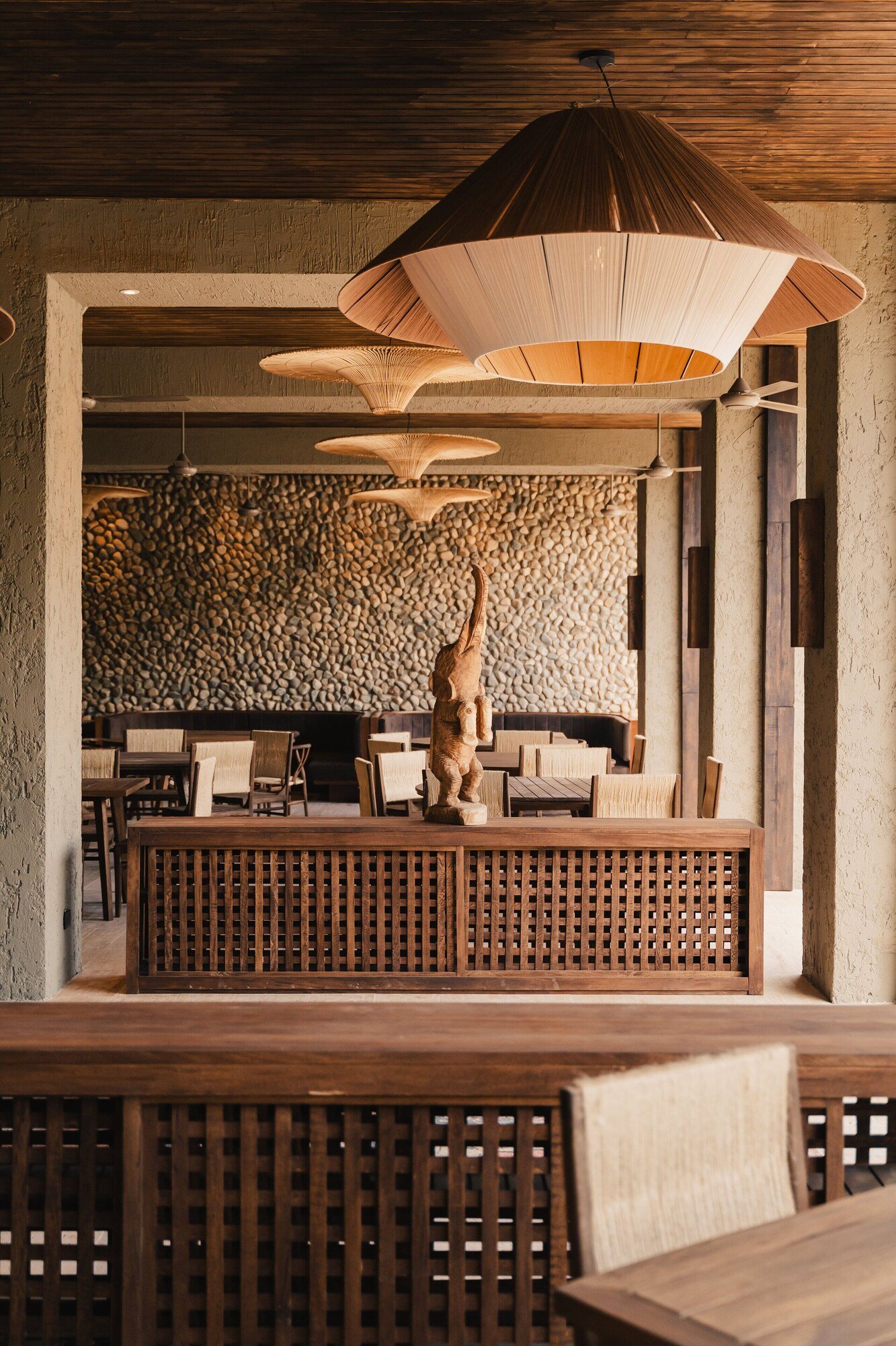 Naio Hotel y Villas, at the table