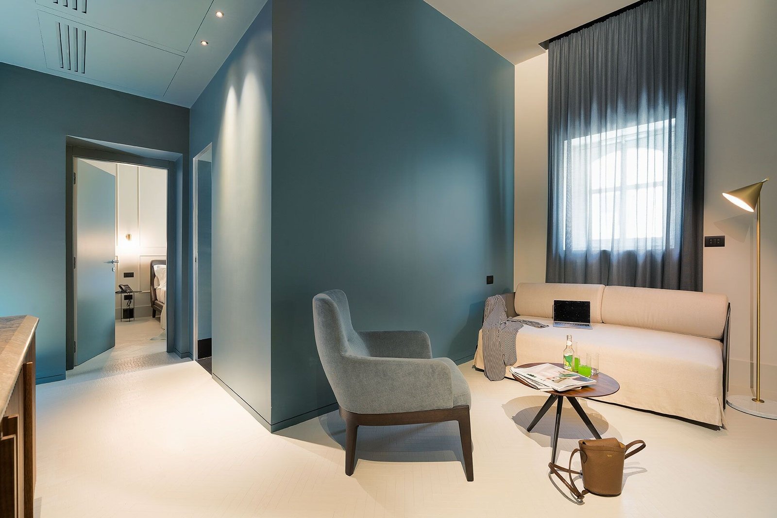 Byssus Suites