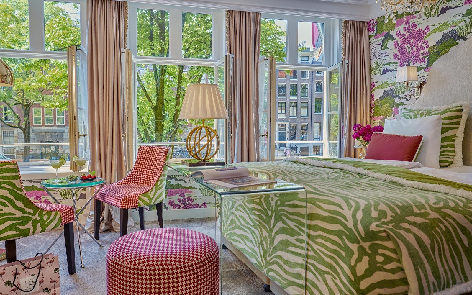 Hotel Estheréa — rooms