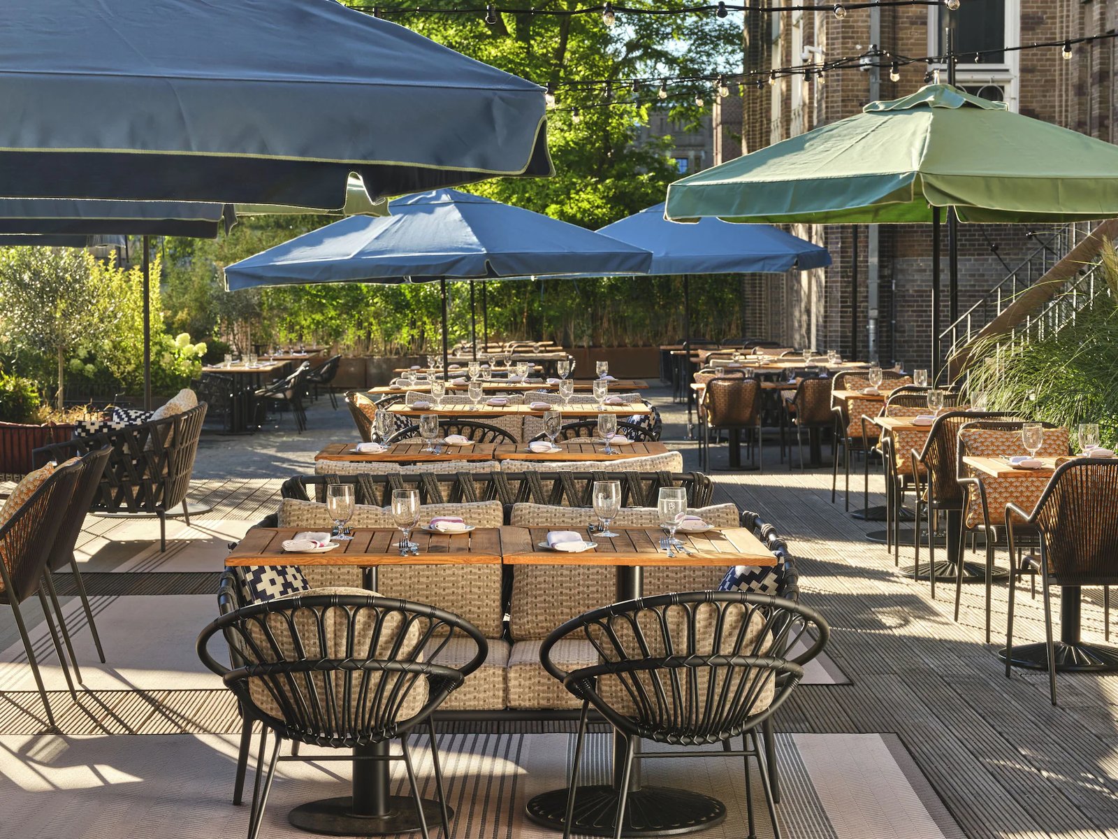 The Hoxton, Lloyd — eat & drink